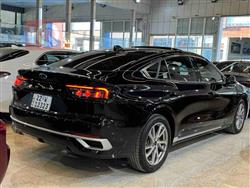 Ford Taurus